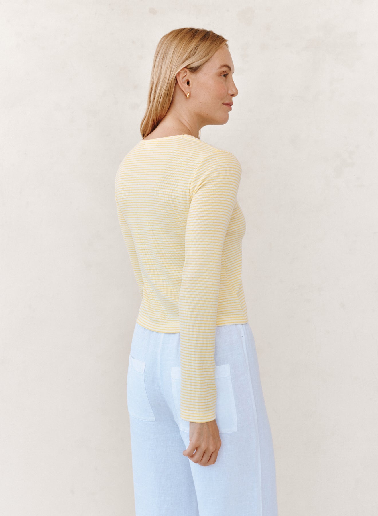 B2772-K69-304 - FITTED CARDIGAN