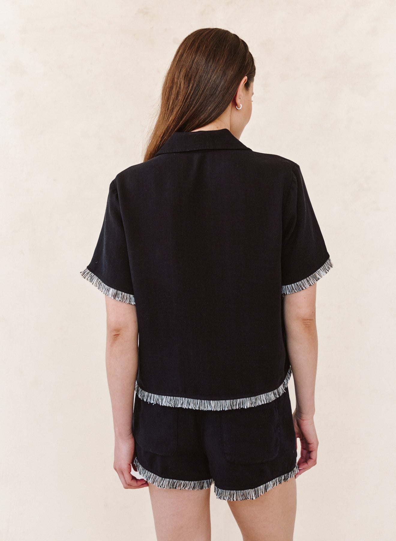 B2229-795-302 - SHORT SLEEVE FRAY TRIM SHIRT