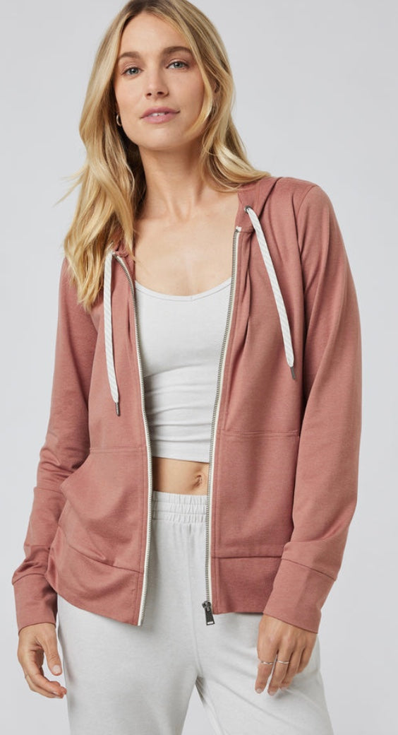 VUORI HALO PERFORMANCE HOODIE