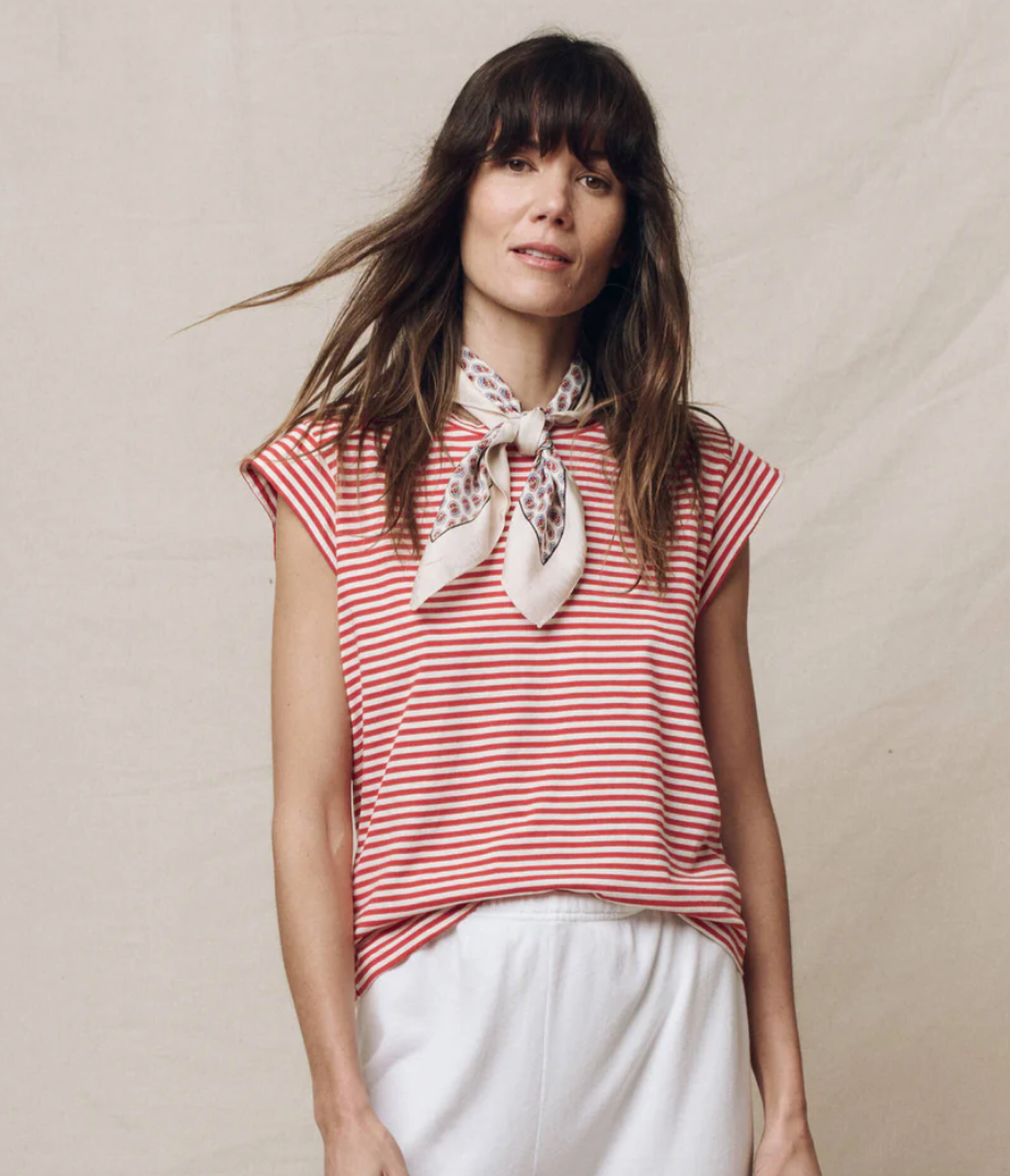 THE PEAK SHOULDER TEE