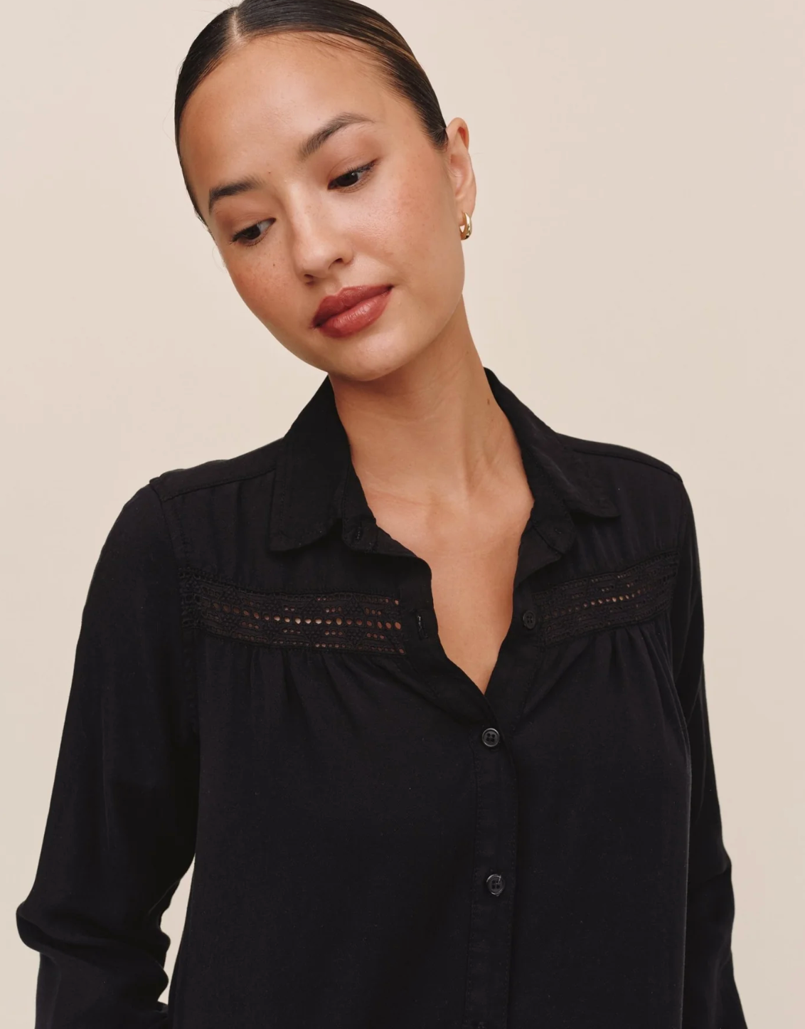 LONG SLEEVE SHIRT WITH LACE INSET