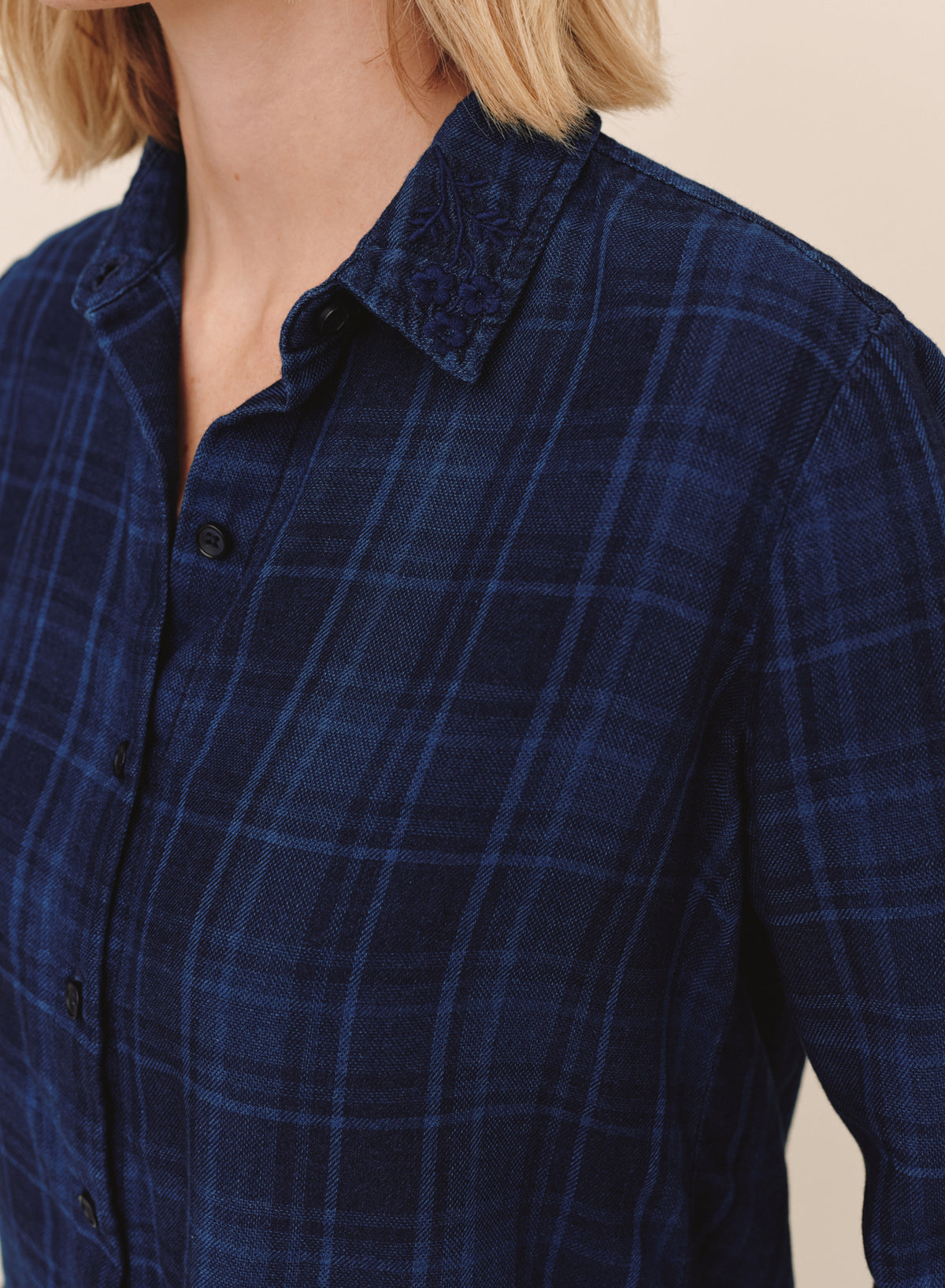 B20300-L80-007 - EMBROIDERED LONG SLEEVE SHIRT