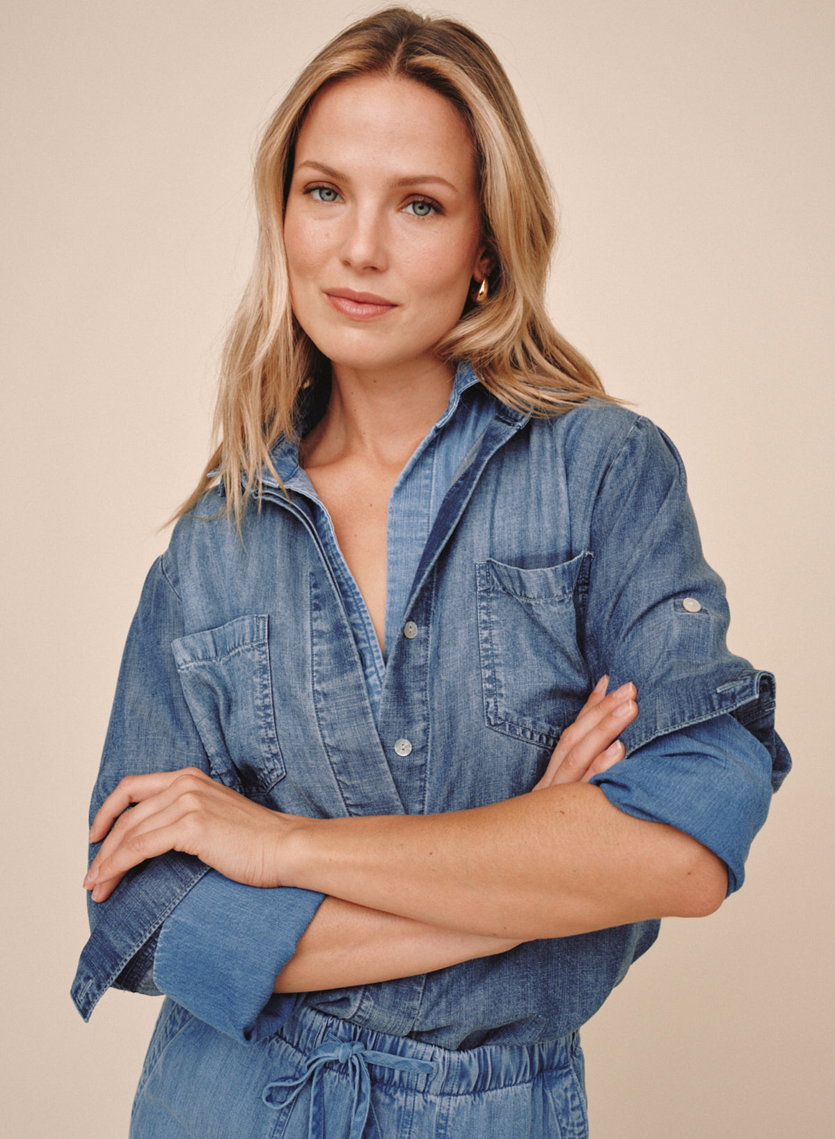 B2631-549-603 - SPLIT BACK BUTTON DOWN