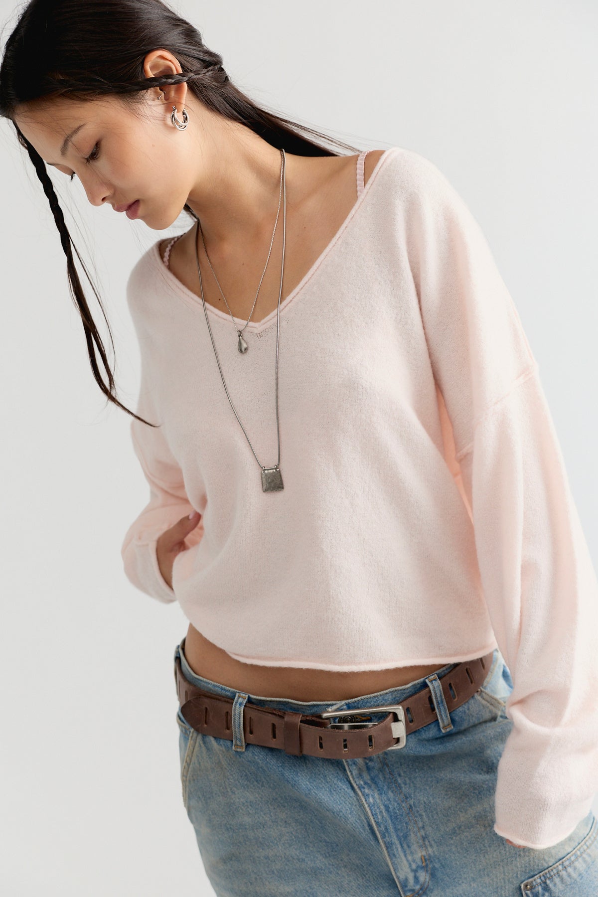 See Me V-Neck Pullover in Ballet Slipper
