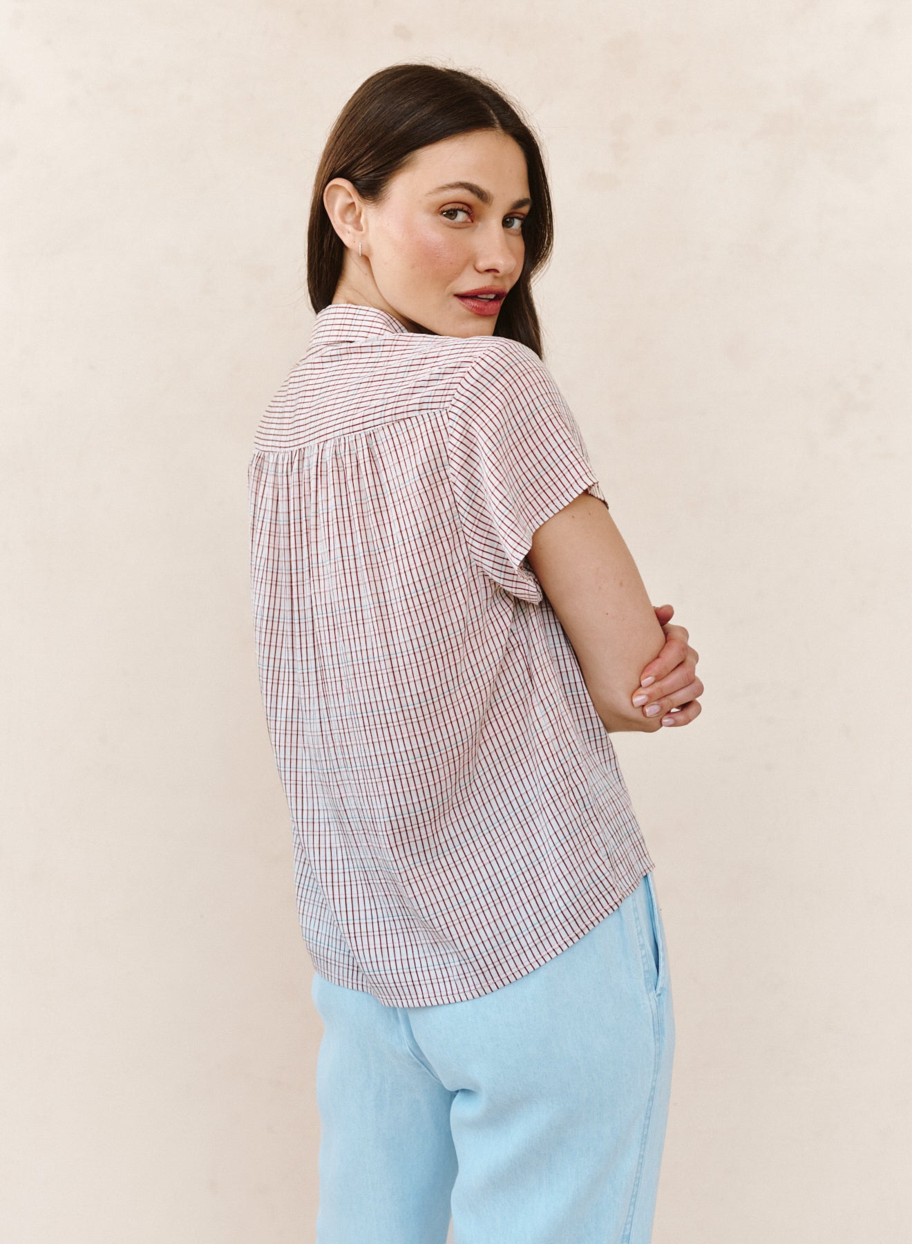 B2091-K43-304 - SHIRRED SHORT SLEEVE SHIRT