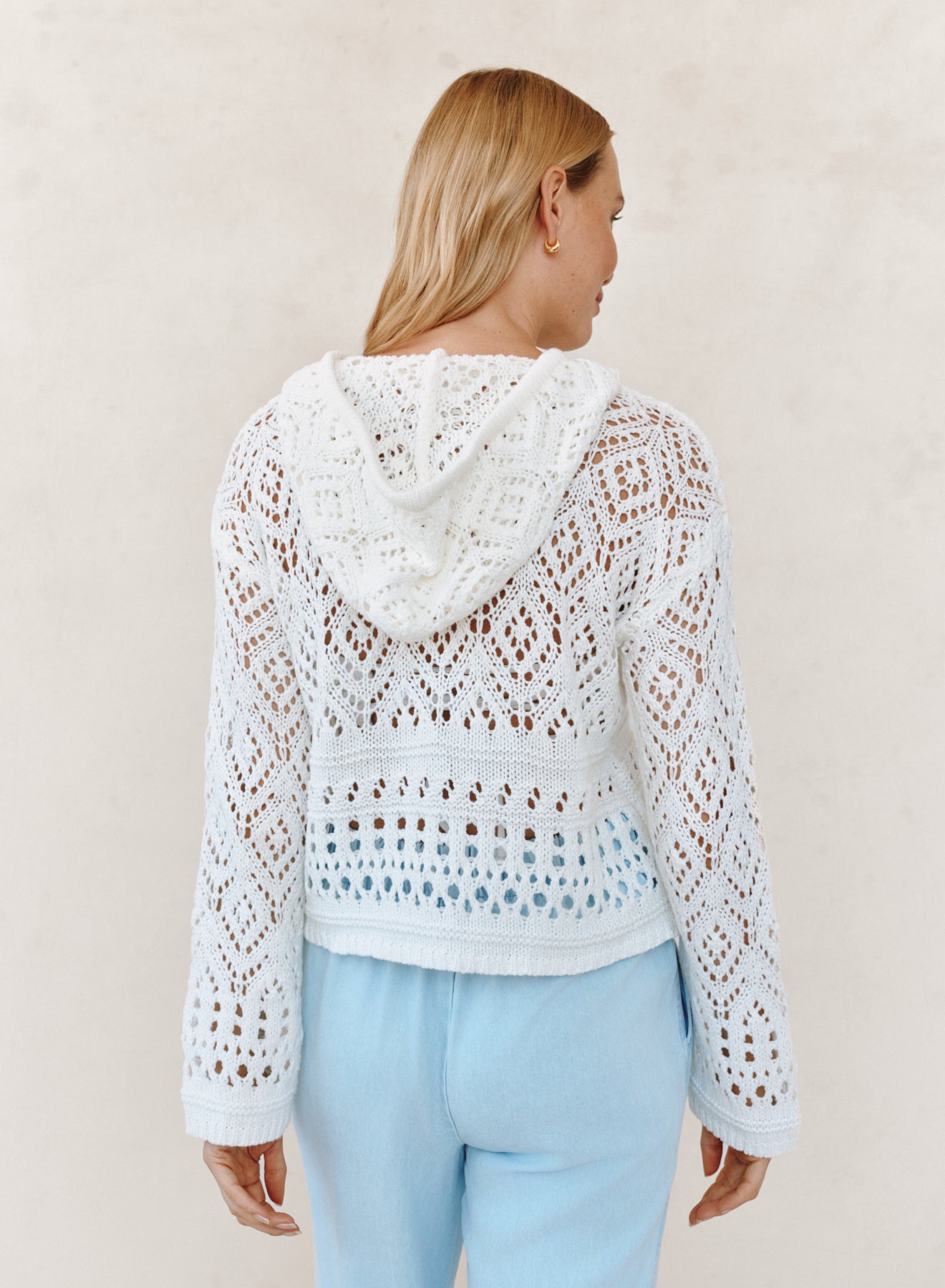 B2743-K91-304 - CROCHET HOODIE