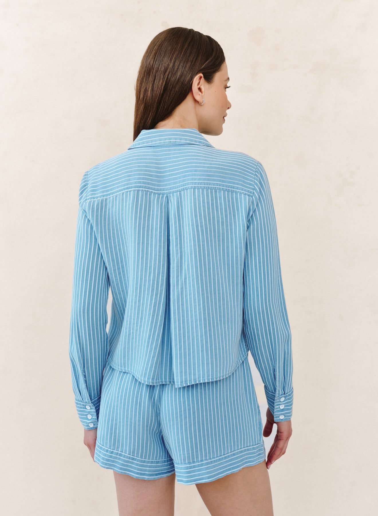 B2078-K47-612 - MIXED STRIPE BUTTON DOWN SHIRT