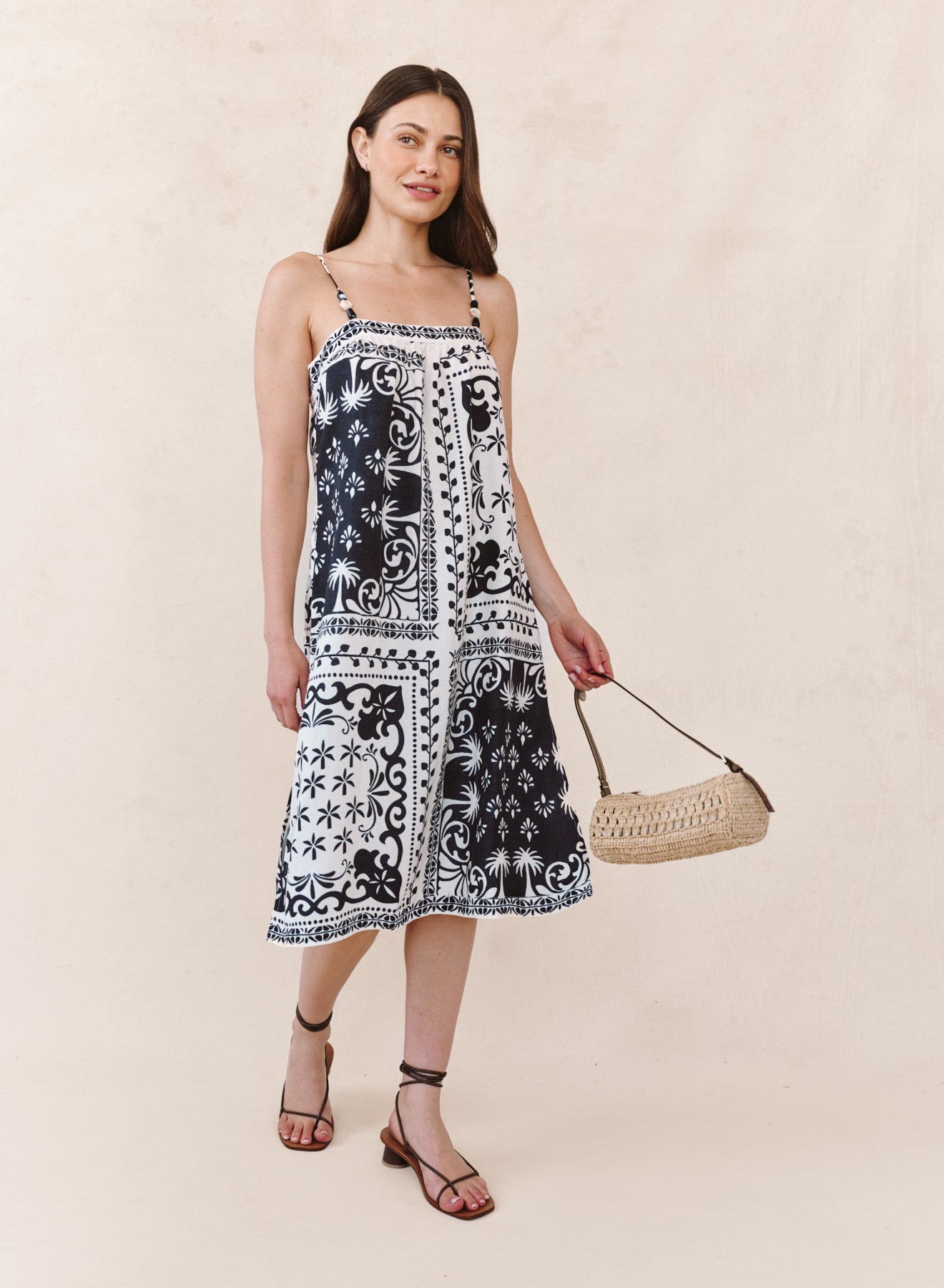 B6578-K52-304 - SPAGHETTI STRAP MIDI DRESS