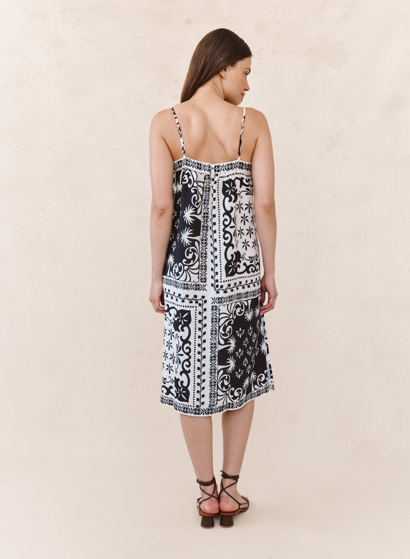 B6578-K52-304 - SPAGHETTI STRAP MIDI DRESS