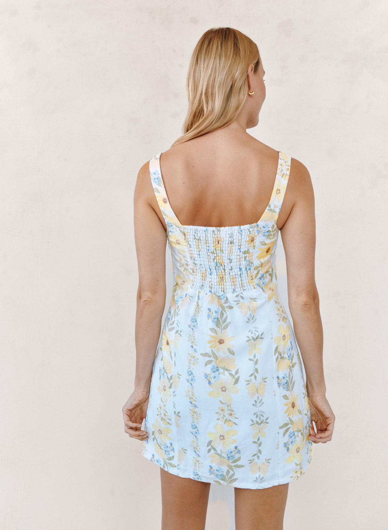 B6581-K70-304 - FITTED SMOCKED BACK MINI DRESS