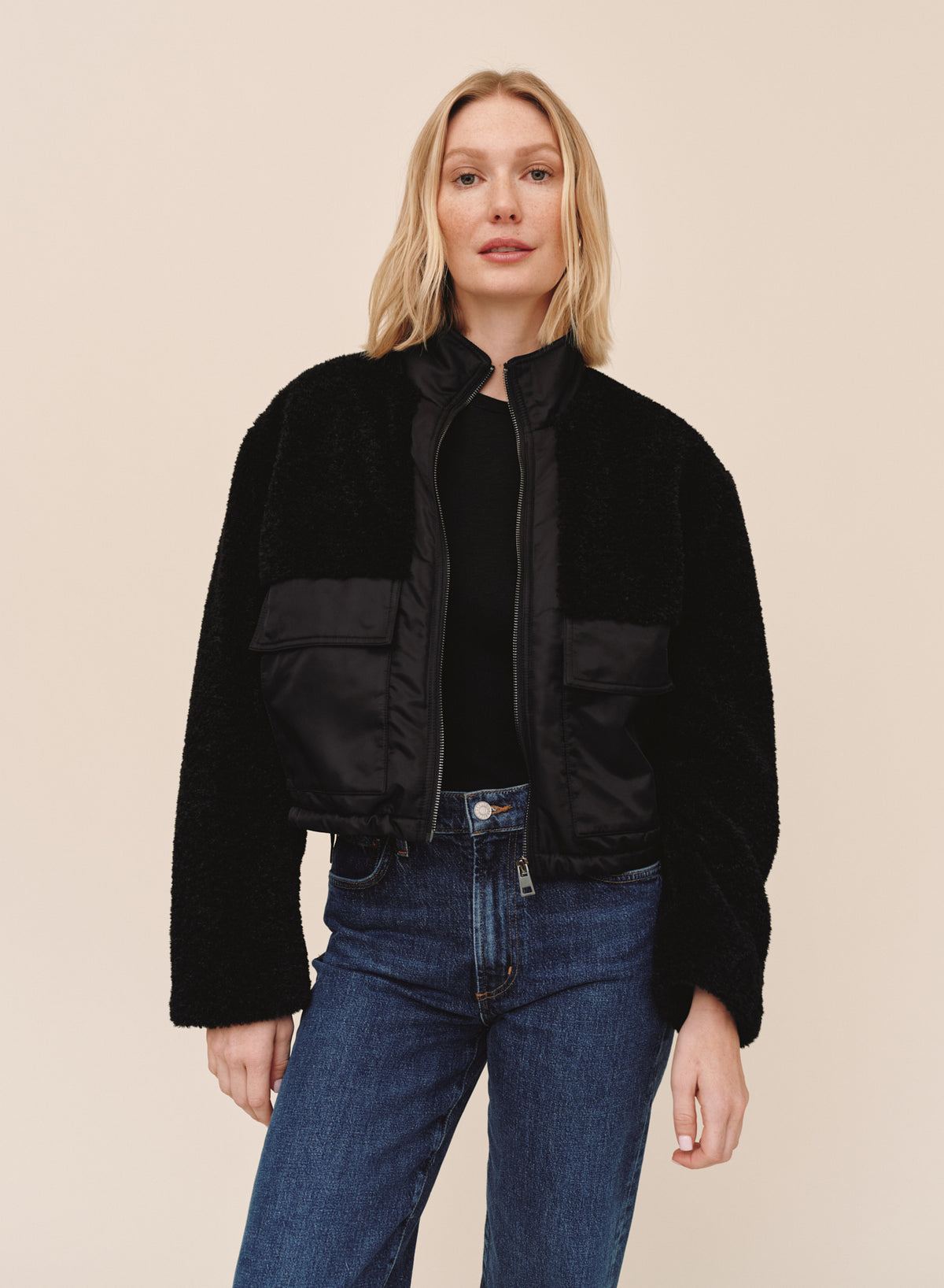 B20205-M50-300 - FUNNEL NECK UTILITY SHERPA JACKET