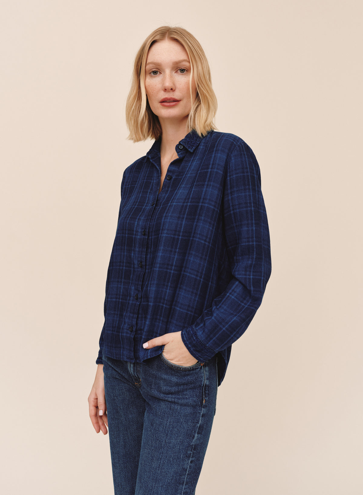 B20300-L80-007 - EMBROIDERED LONG SLEEVE SHIRT