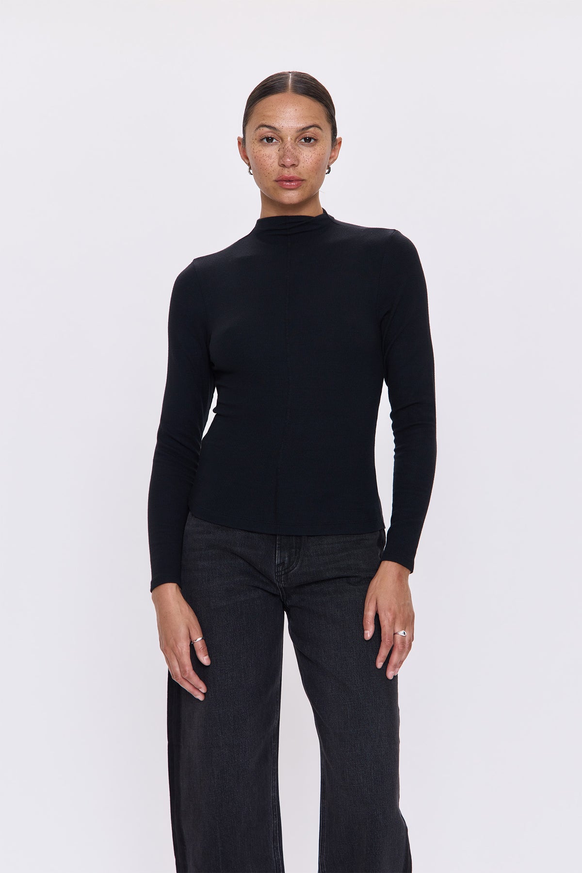 DARA L/S FUNNEL NECK TOP