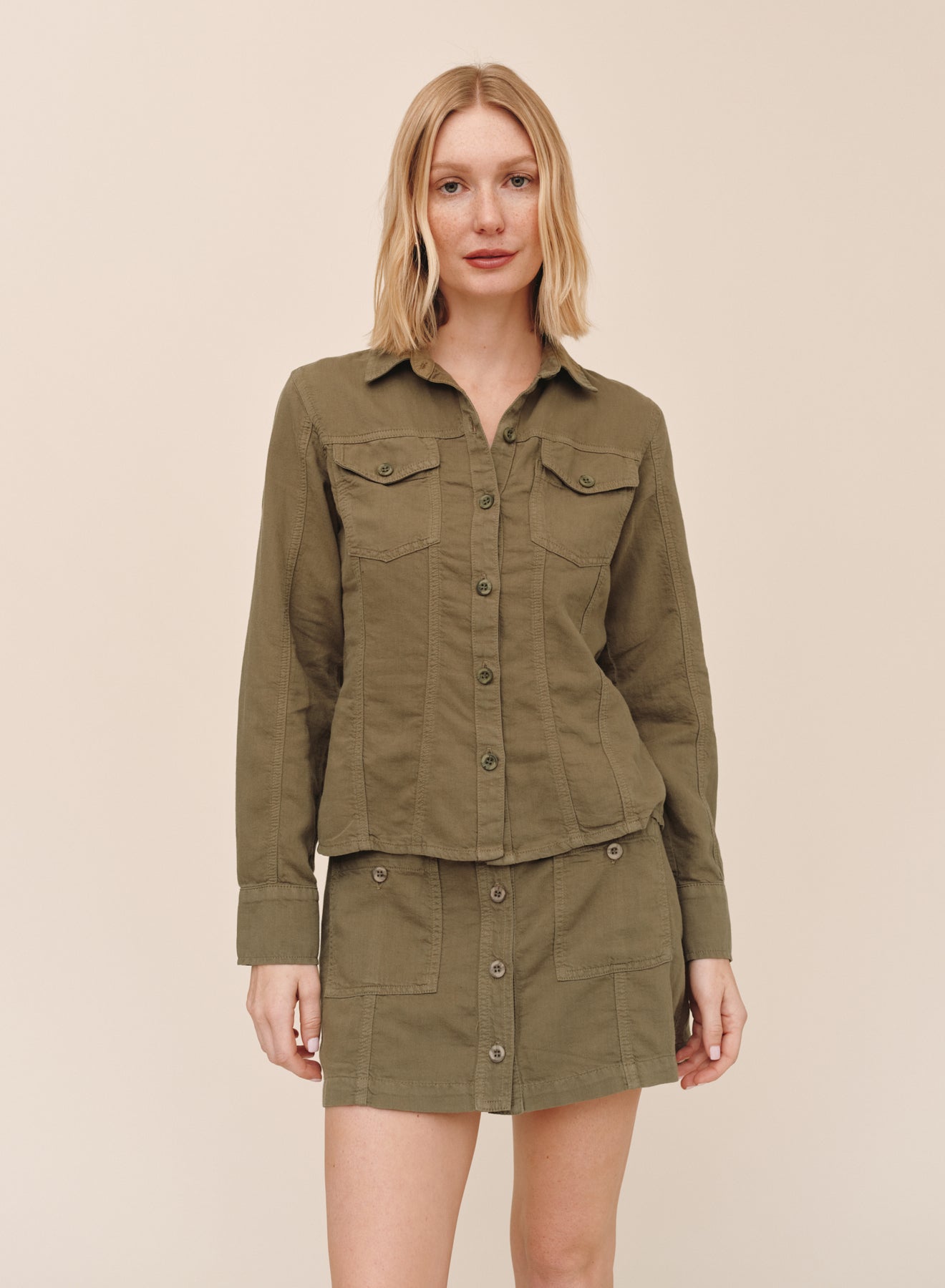 B20125-B71-302 - FITTED TRUCKER SHIRT