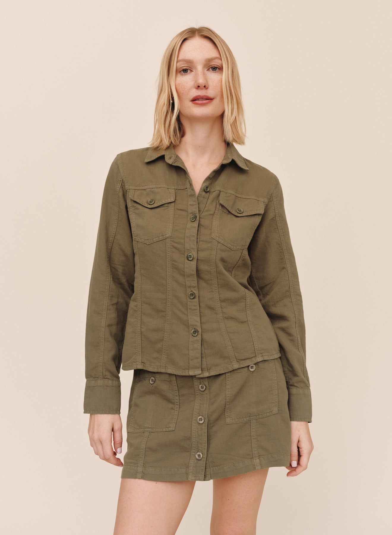 B20125-B71-302 - FITTED TRUCKER SHIRT
