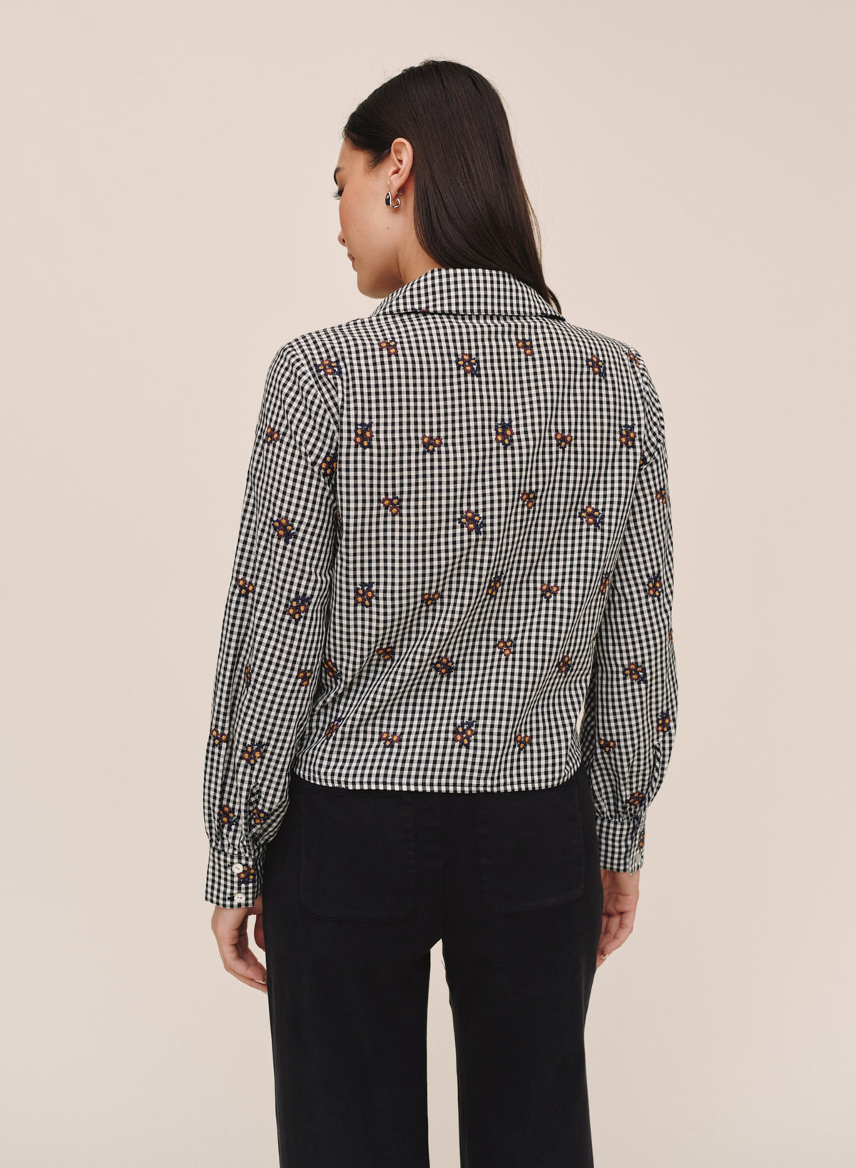 B20251-L82-304 - LONG SLEEVE CROP BUTTON DOWN