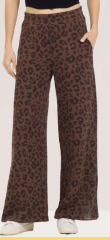 LEOPARD PRINT CLOUD FLEECE FLARE