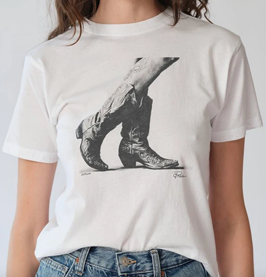 OUTLAW MUSHIE TEE