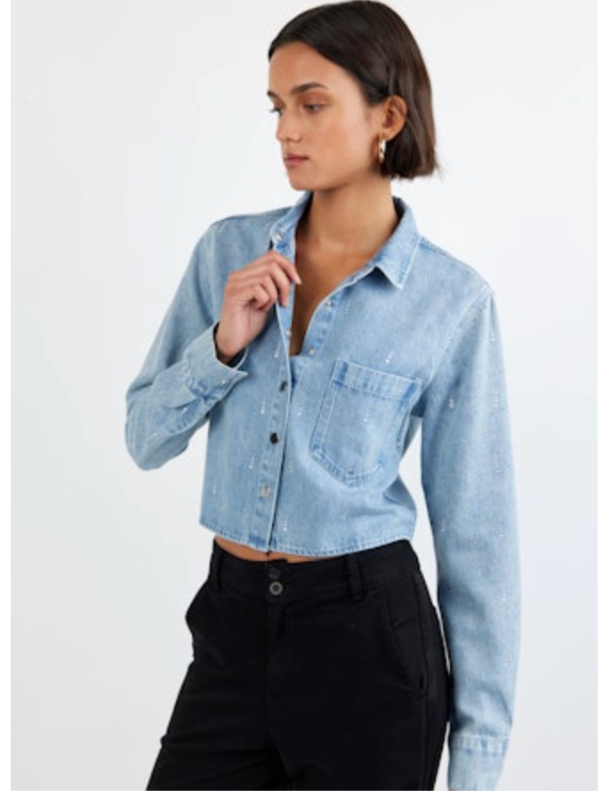 BD CROP POCKET BUTTON DOWN