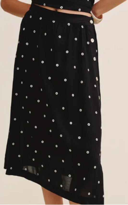 B3412-K44-304 Bella Dahl Side Button Skirt