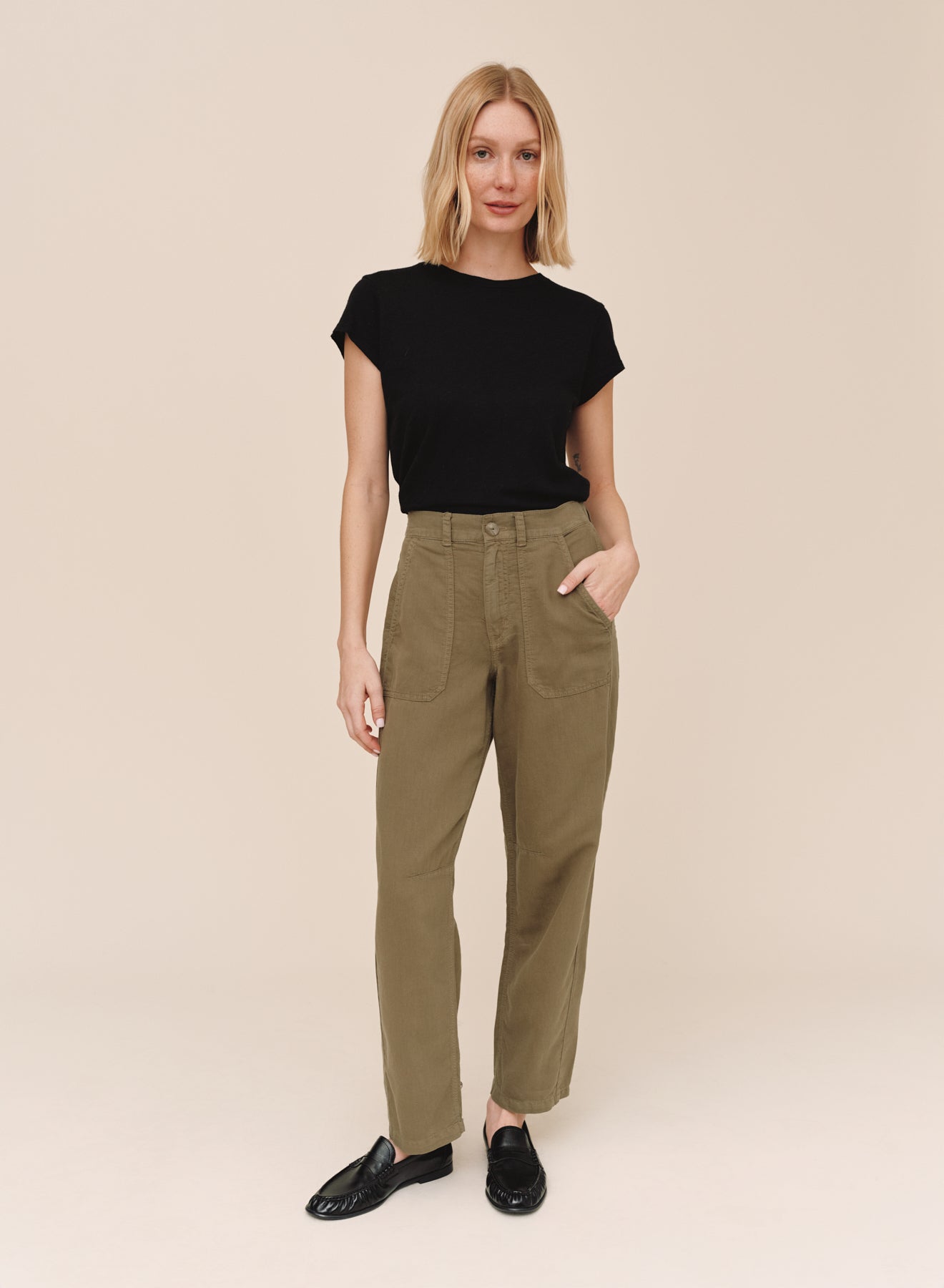 B3638-B71-302 - PORKCHOP DARTED KNEE PANT