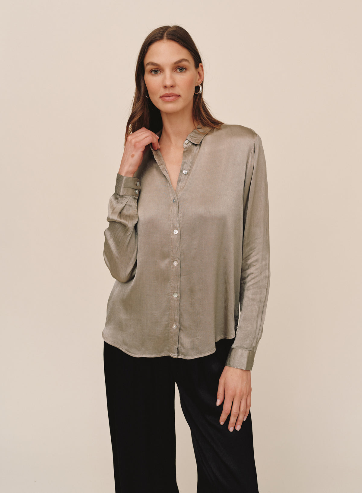 B20310-L72-302 - LON SLEEVE CLEAN BUTTON DOWN SHIRT