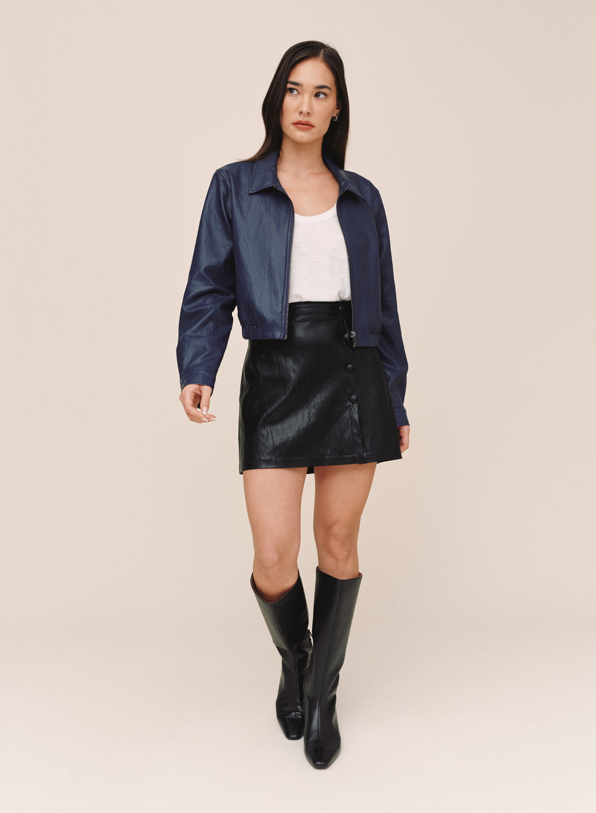 B20239-K08-300 - CROP BOMBER JACKET