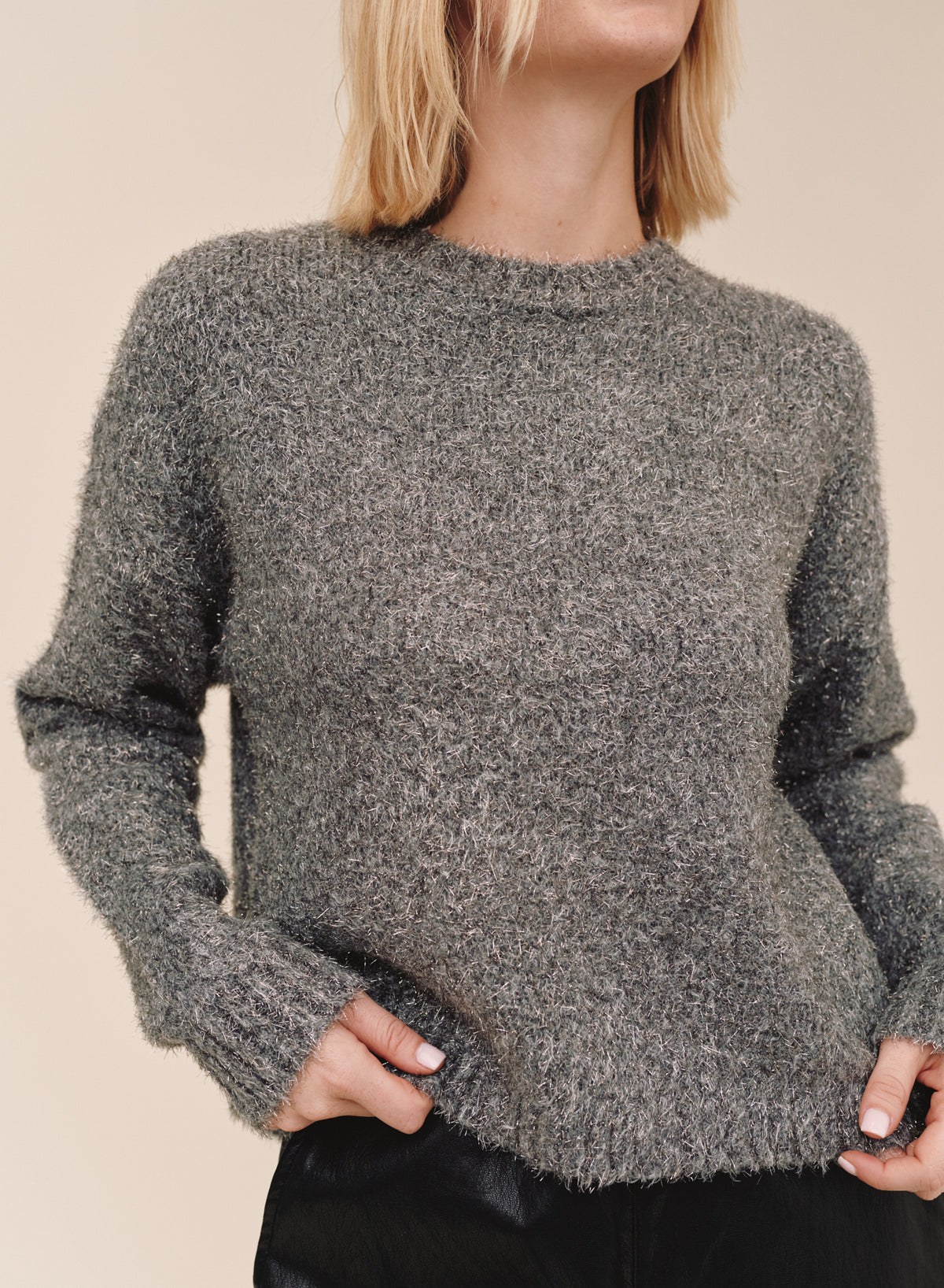 B4596-H24-300 - SLOUCHY SWEATER
