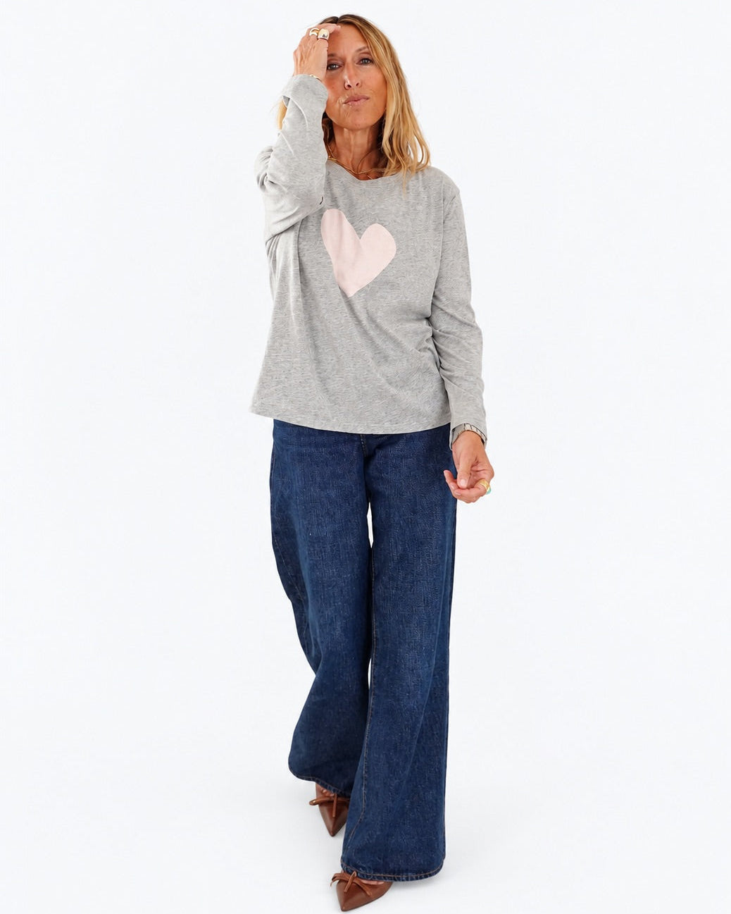 Long Sleeve Suke Tee on model