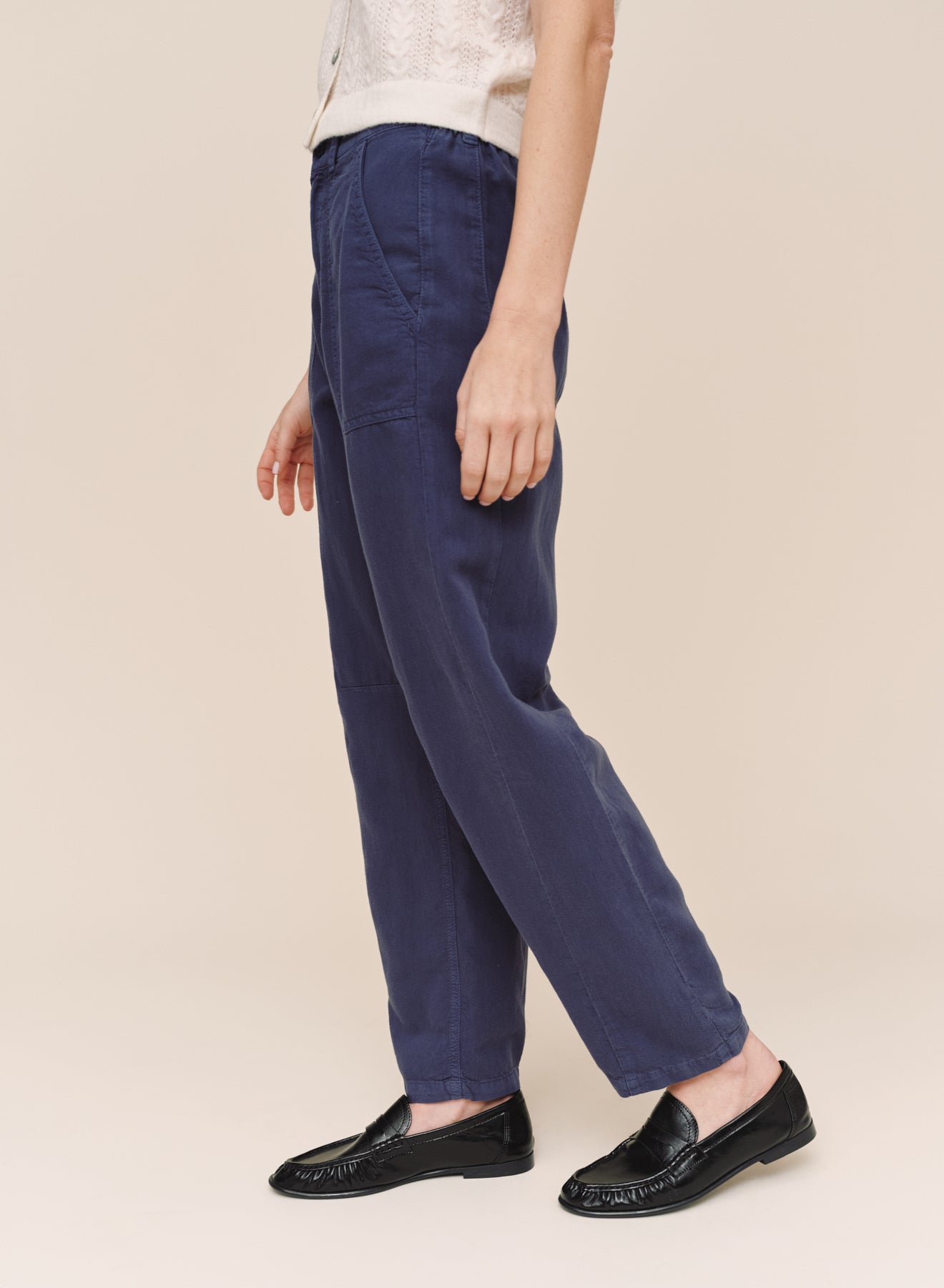 B3638-B71-302 - PORKCHOP DARTED KNEE PANT